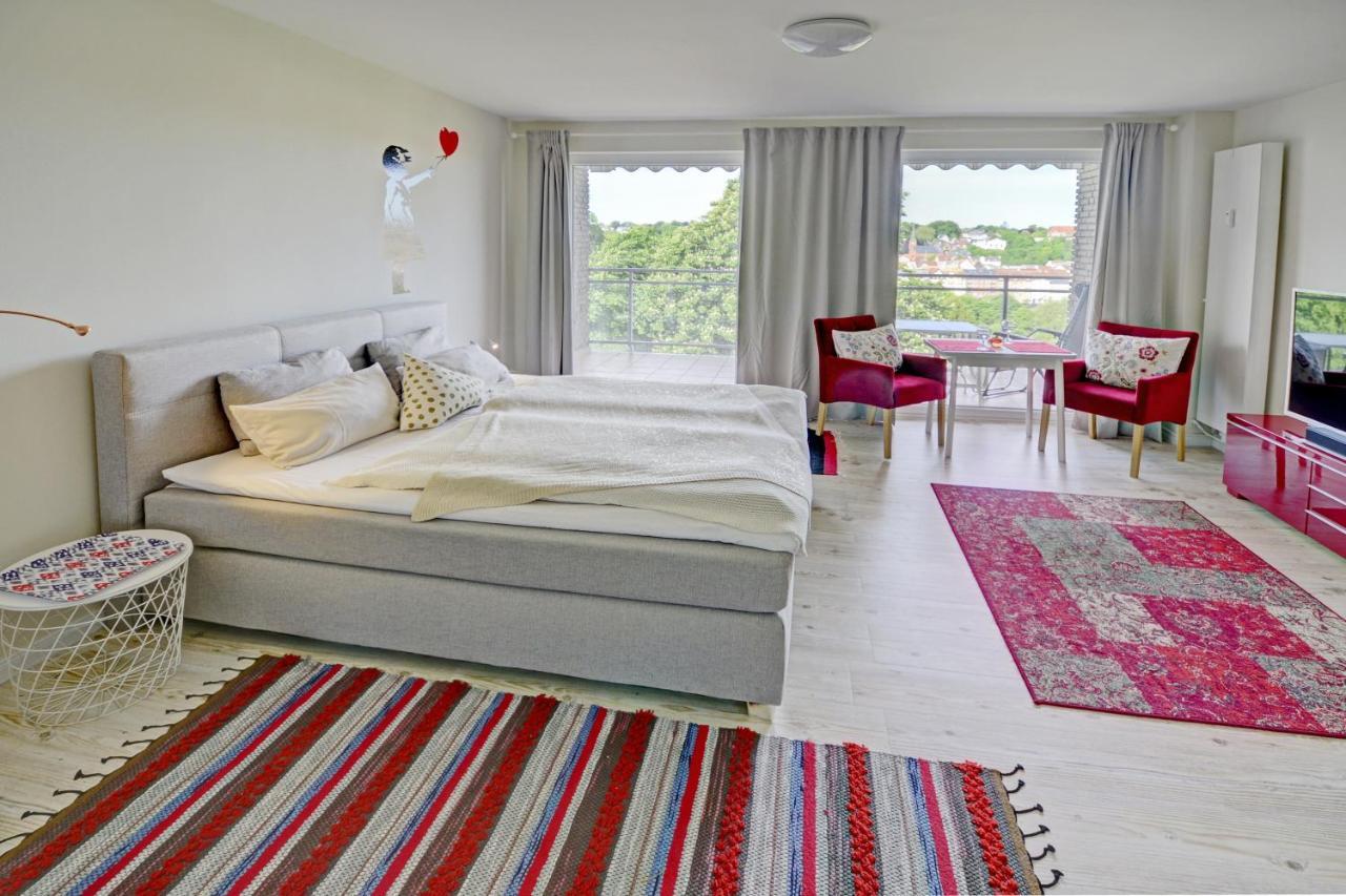 Fewo1846 - Flensview - Komfortables Studioapartment Mit Balkon Und Hafenblick เฟลนส์บวร์ก ภายนอก รูปภาพ
