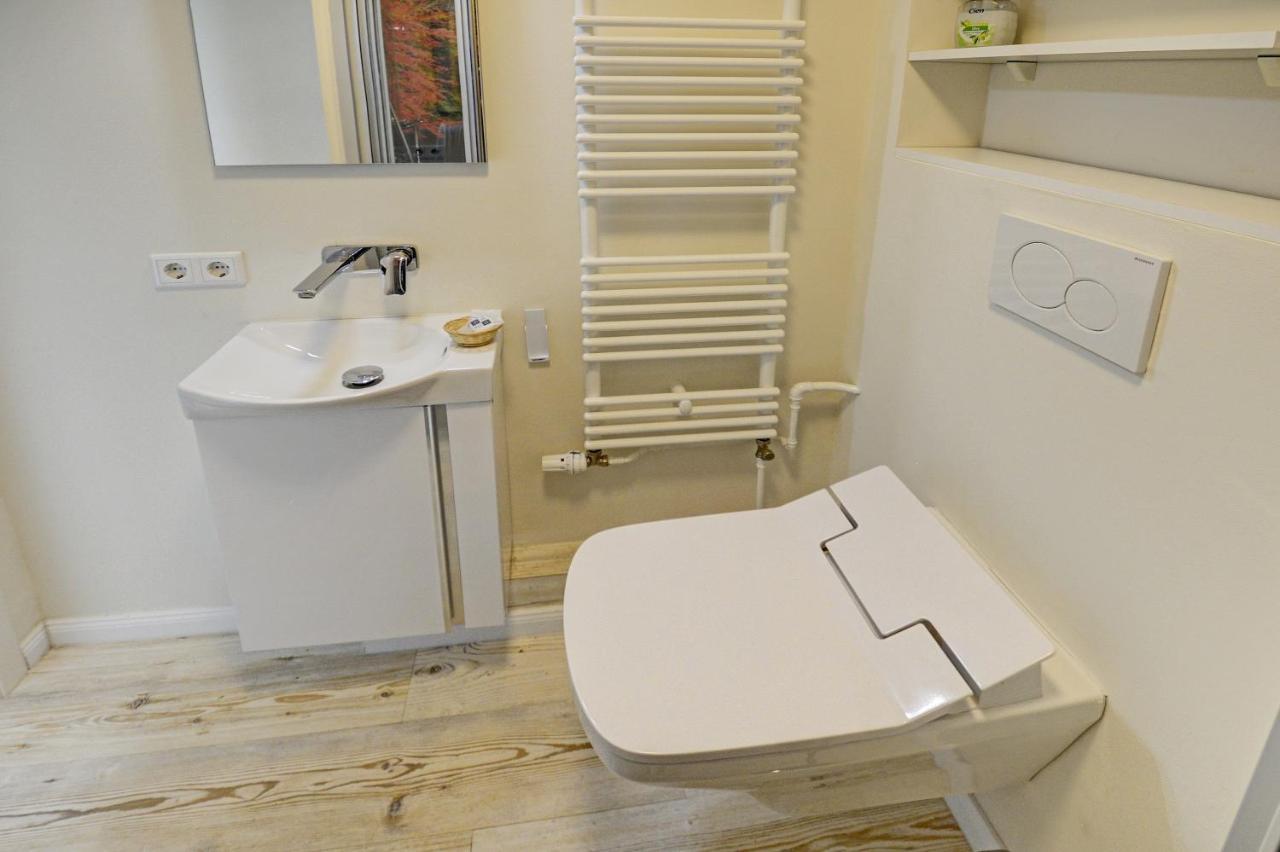 Fewo1846 - Flensview - Komfortables Studioapartment Mit Balkon Und Hafenblick เฟลนส์บวร์ก ภายนอก รูปภาพ